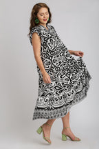 Umgee Two Tone Border Print Ruffle Cap Sleeve Midi Dress
