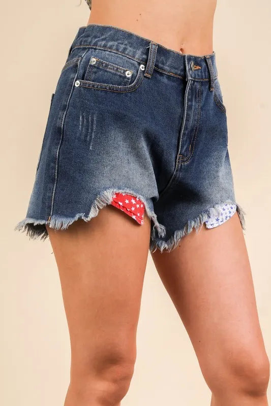 VERY J Raw Hem Pocketed Contrast Washed Denim Shorts