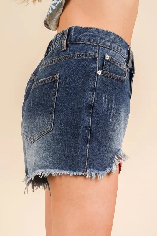 VERY J Raw Hem Pocketed Contrast Washed Denim Shorts